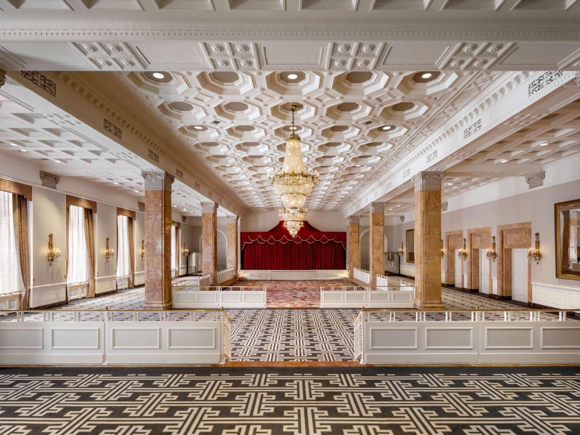 Fairmont Royal York Hotel Toronto Exterior photo